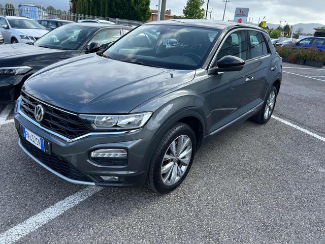 Volkswagen T-Roc 1.0 TSI 115 CV Style BlueMotion Technology usato a MASSAROSA