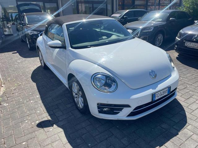 Volkswagen Maggiolino Cabrio 1.2 TSI Design BlueMotion Technology usato a MASSAROSA