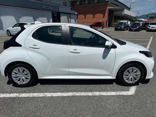 Toyota Yaris 1.5 Hybrid 5 porte Style - foto 4 di 4