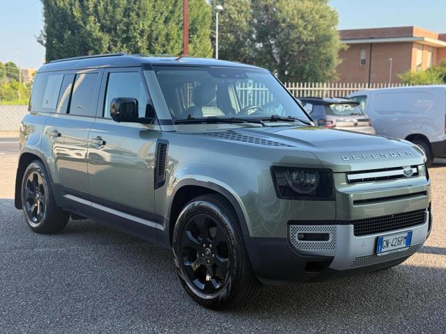 Land Rover Defender 110 3.0D I6 250 CV AWD Auto SE usato a MASSAROSA