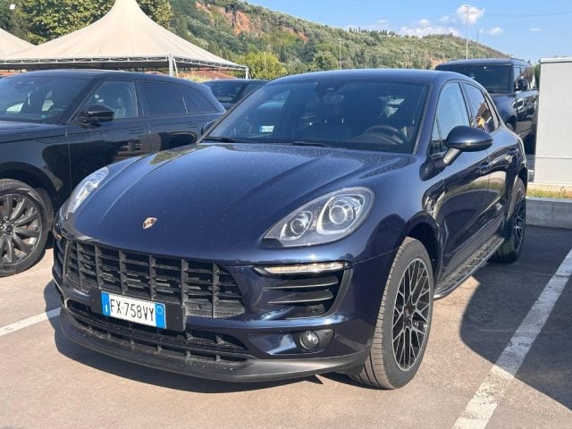 Porsche Macan 3.0 Diesel S usato a MASSAROSA