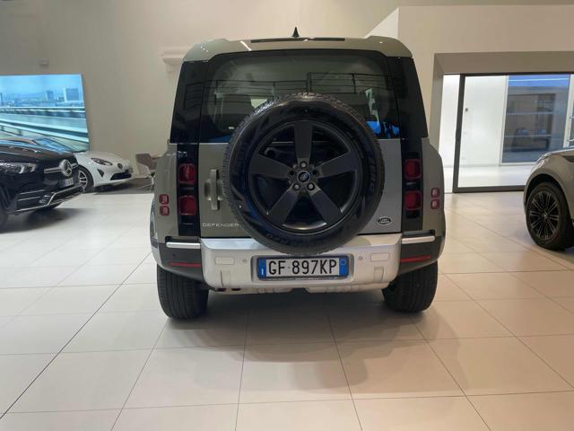 Land Rover Defender 110 3.0D I6 200 CV AWD Auto SE - foto 2 di 4