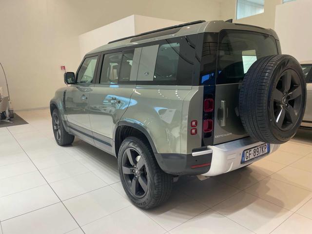 Land Rover Defender 110 3.0D I6 200 CV AWD Auto SE - foto 3 di 4