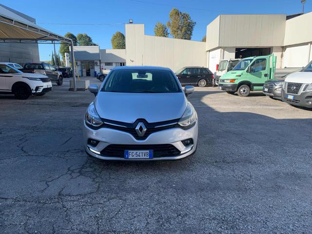 Renault Clio 1.5 dCi 8V 75CV Start&Stop 5 porte usato a MASSAROSA