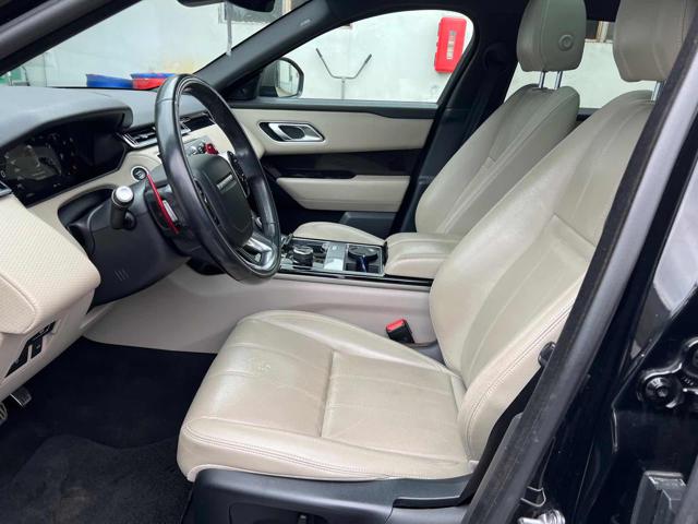 Land Rover Range Rover Velar 2.0D I4 240 CV R-Dynamic, del 2018, 117.353 km, in vendita a Massarosa (LU)