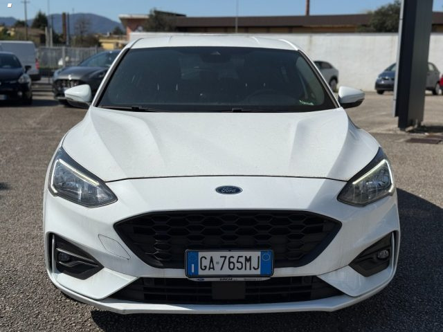Ford Focus 1.0 EcoBoost 125 CV 5p. ST-Line - foto 2 di 4
