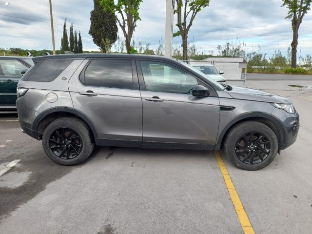 Land Rover Discovery Sport 2.0 TD4 150 CV SE - foto 4 di 4