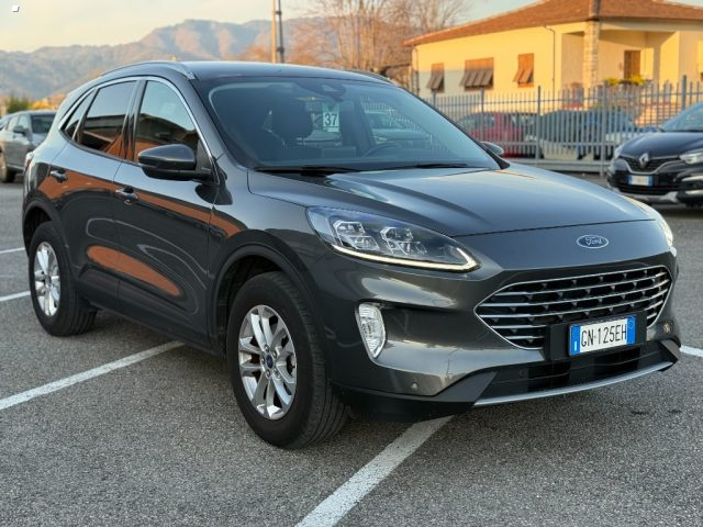 Ford Kuga 1.5 EcoBoost 150 CV 2WD Titanium X - foto 3 di 4
