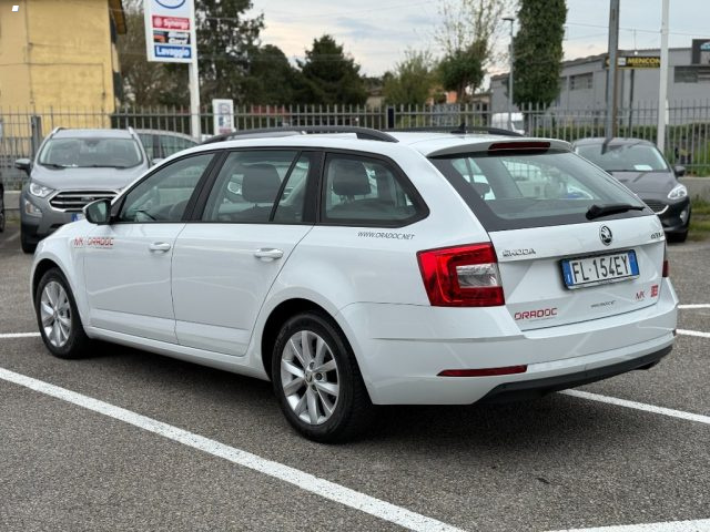 Skoda Octavia 1.6 TDI CR 115 CV Wagon Executive AUTOCARRO - foto 3 di 4