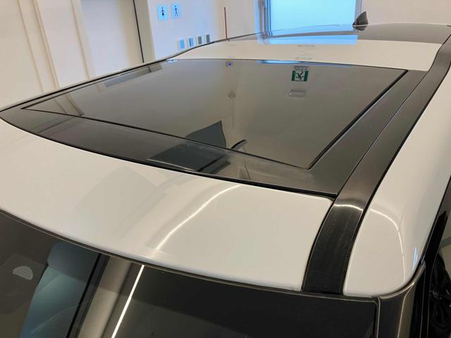 Land Rover Discovery 2.0 SD4 240 CV HSE Luxury usato a MASSAROSA