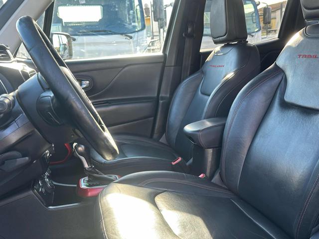 Jeep Renegade 2.0 Mjt 170CV 4WD Active Drive Low Trailhawk usato a MASSAROSA