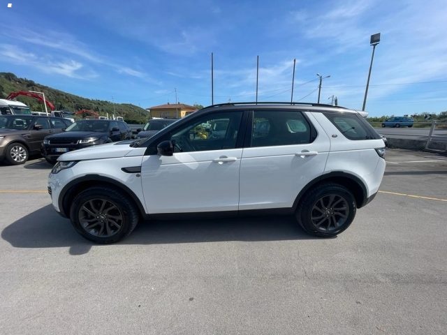 Land Rover Discovery Sport 2.0 TD4 150 CV 4WD - foto 2 di 4