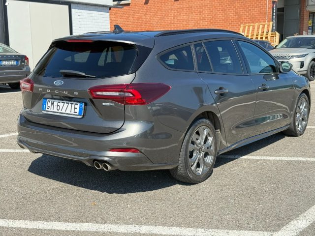 Ford Focus 1.0 EcoBoost Hybrid 125 CV SW ST-Line - foto 4 di 4