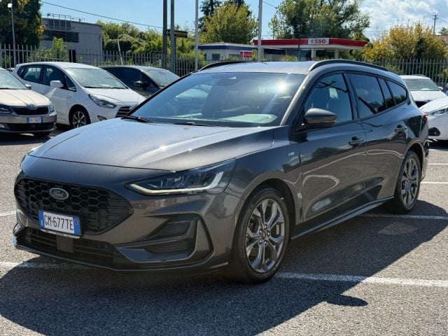 Ford Focus 1.0 EcoBoost Hybrid 125 CV SW ST-Line usato a MASSAROSA