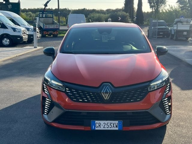 Renault Clio Full Hybrid E-Tech 5 porte Es.Alpine - foto 2 di 4