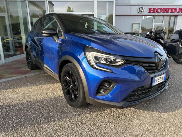 Renault Captur Full Hybrid E-Tech 145 CV Intens, del 2022, 68.000 km, in vendita a Massarosa (LU)
