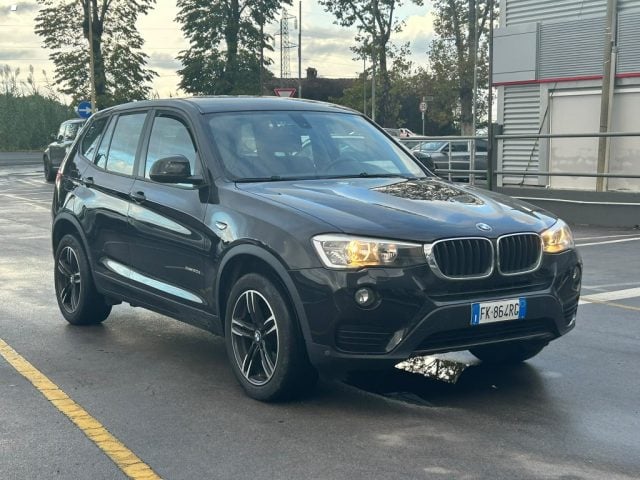 BMW X3 xDrive20d - foto 3 di 4