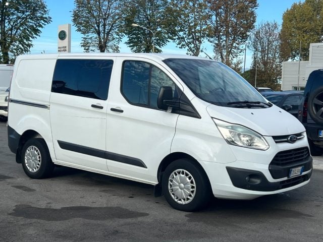 Ford Transit Custom 270 2.2 TDCi PC-DC Furgone Trend, del 2014, 152.000 km, in vendita a Massarosa (LU)
