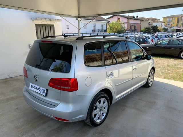 Volkswagen Touran Business 1.6 TDI DSG 7 POSTI OK NEOPATENTATI C.AUT - foto 4 di 4