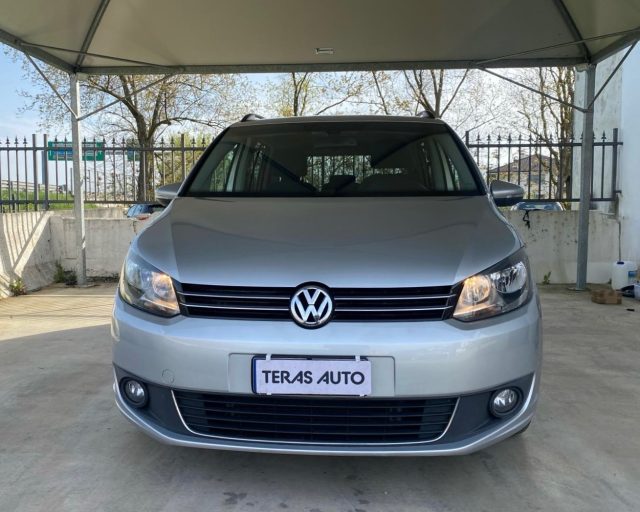Volkswagen Touran Business 1.6 TDI DSG 7 POSTI OK NEOPATENTATI C.AUT - foto 2 di 4