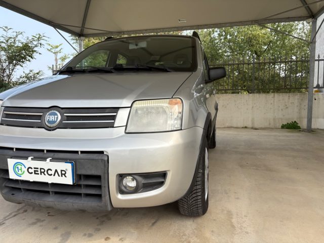 Fiat Panda 1.2 4x4 Climbing POCHI CHILOMETRI OK NEOP usato a PAVIA