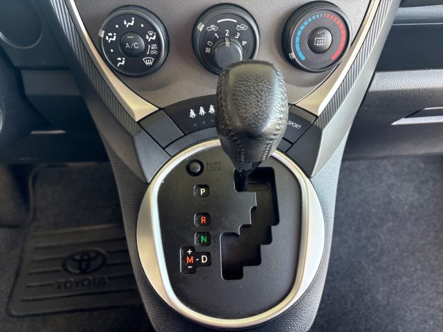 Toyota Verso-S 1.3 CVT Style AUTOMATICA NAVIGATORE E RETROCAMERA usato a PAVIA
