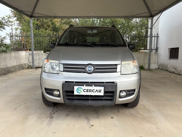 Fiat Panda 1.2 4x4 Climbing POCHI CHILOMETRI OK NEOP - foto 2 di 4