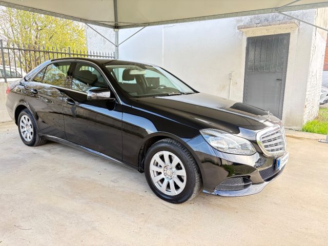 Mercedes-Benz E 200 BlueTEC Automatic EURO 6 KM E MOTORE ORIGINALI - foto 3 di 4
