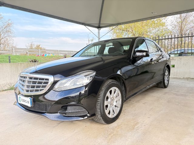 Mercedes-Benz E 200 BlueTEC Automatic EURO 6 KM E MOTORE ORIGINALI usato a PAVIA