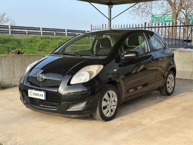 Toyota Yaris 1.0 3 porte OK NEPATENTATI BLUETHOOT KM ORIGINALI usato a PAVIA