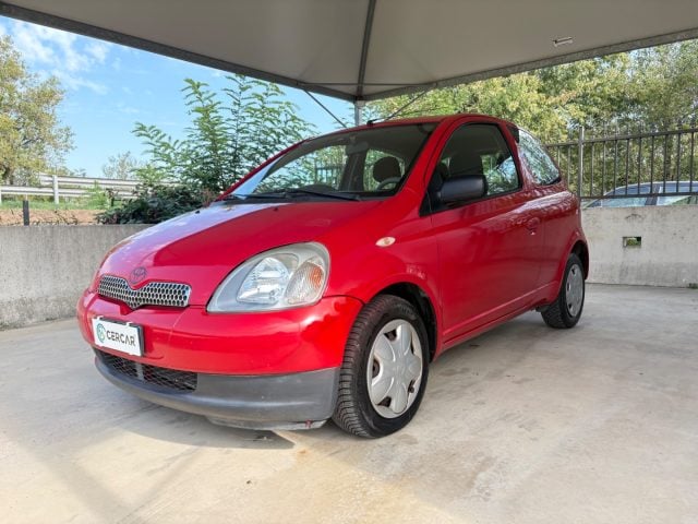 Toyota Yaris 1.0i 16V cat 3 porte - PRIMO PREZZO -, del 2002, 170.000 km, in vendita a Pavia (PV)