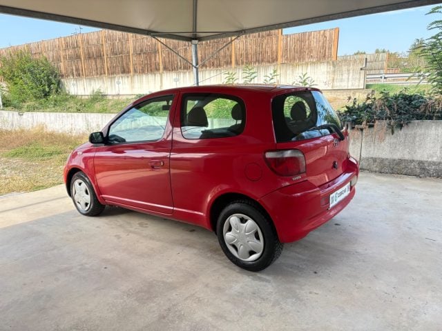 Toyota Yaris 1.0i 16V cat 3 porte - PRIMO PREZZO - - foto 4 di 4
