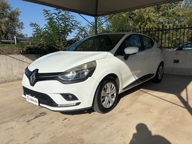 Renault Clio 1.2 75CV 5 porte Intens OK NEOP GPL FINO 02/2029, del 2016, 135.000 km, in vendita a Pavia (PV)