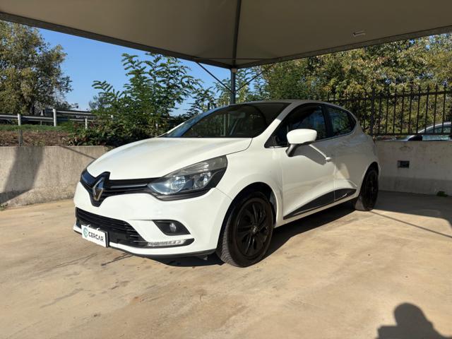 Renault Clio TCe 12V 90CV GPL FINO 11/2027 5 porte Energy Zen, del 2017, 90.000 km, in vendita a Pavia (PV)