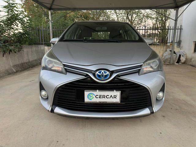Toyota Yaris 1.5 Hybrid 5 porte Active AUTOMATICA PER NEOPATENT - foto 2 di 4