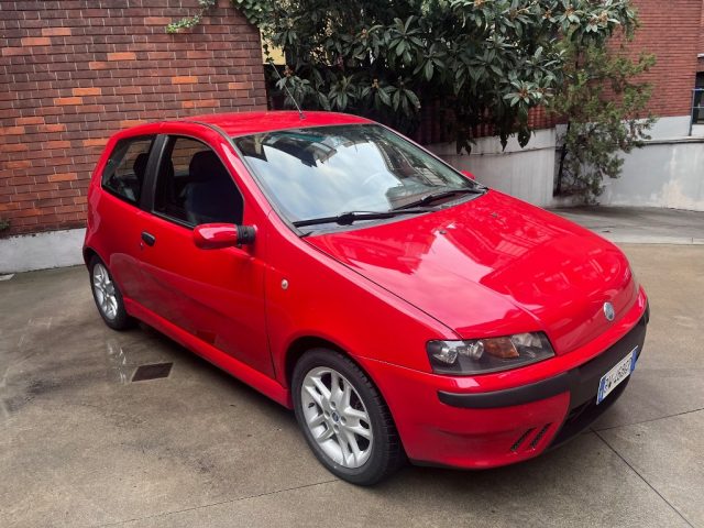 Fiat Punto 1.8i 16V 3 porte HGT ottime condizioni - foto 4 di 4