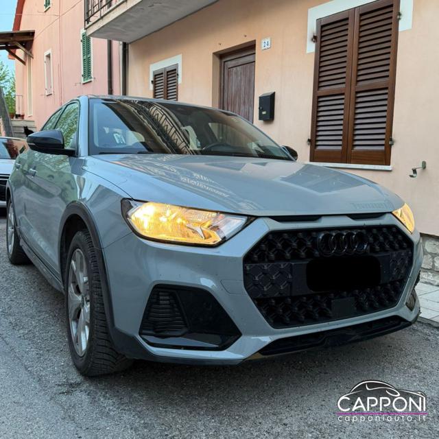 Audi A1 citycarver 35 TFSI usato a SANT ANGELO IN VADO