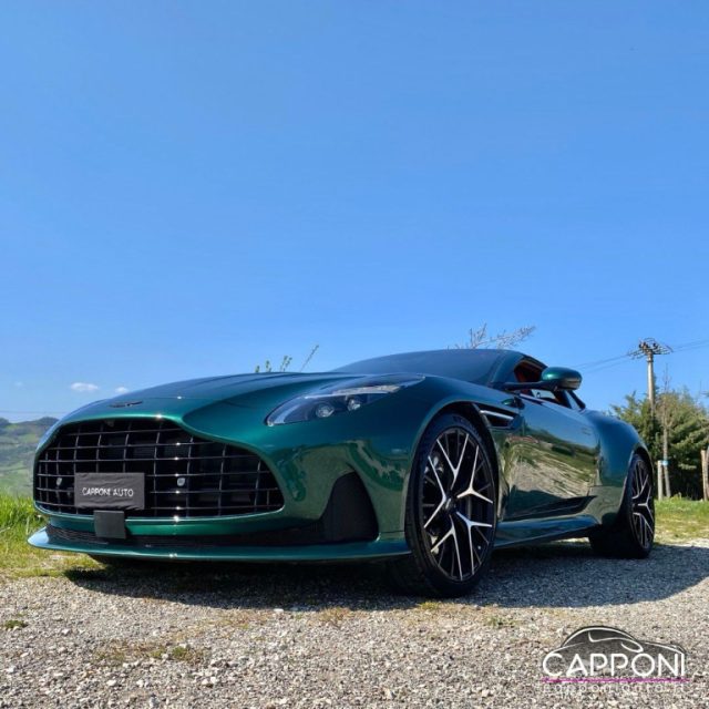 Aston Martin DB12 V8 Volante km 0 a SANT ANGELO IN VADO
