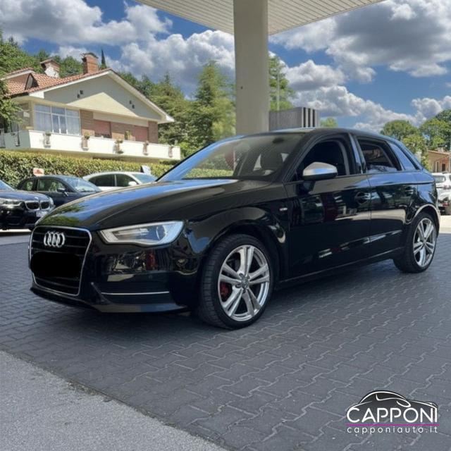 Audi A3 SPB 1.6 TDI S tronic S Line - foto 3 di 4