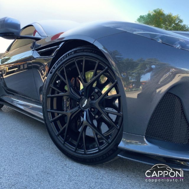 Aston Martin DB12 V8 Coupé IVA DEDUCIBILE - foto 4 di 4