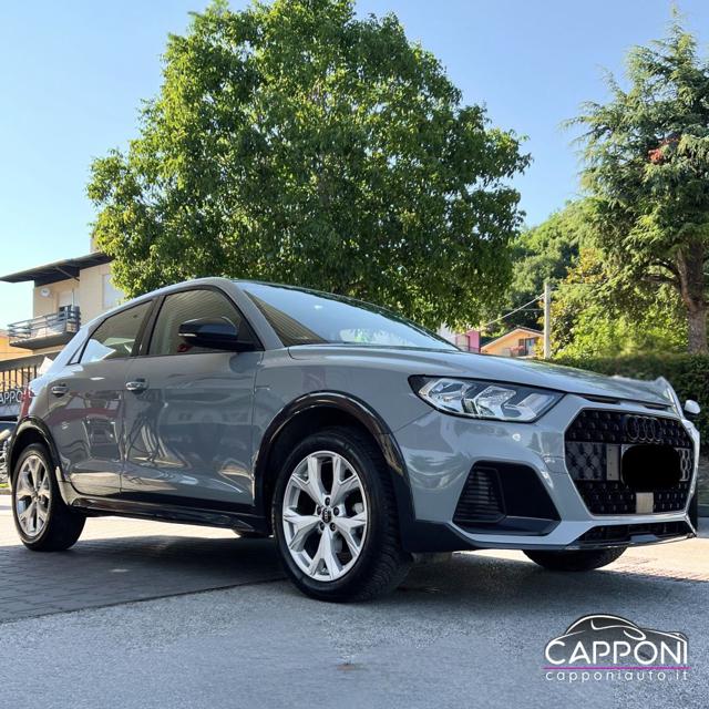 Audi A1 citycarver 35 TFSI usato a SANT ANGELO IN VADO
