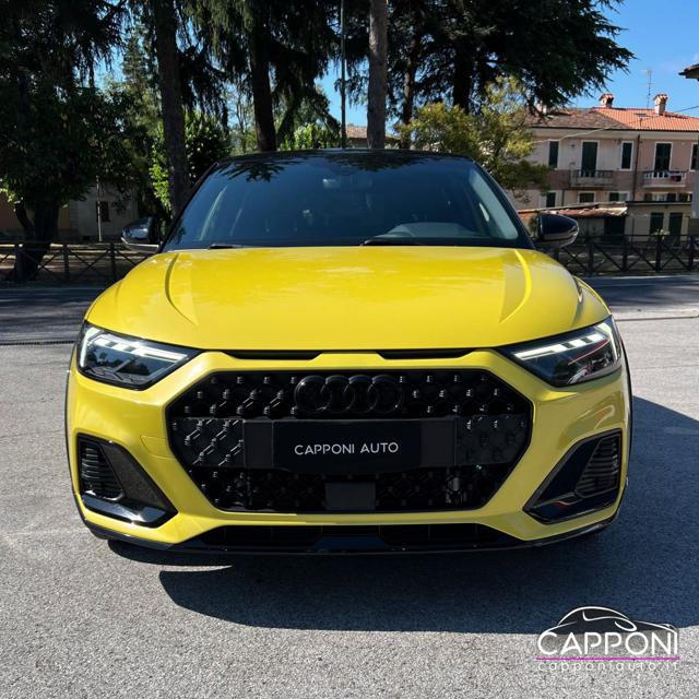 Audi A1 citycarver S LINE - foto 2 di 4