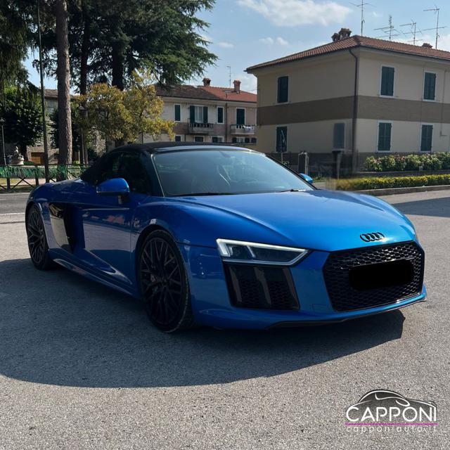 Audi R8 Spyder 5.2 FSI quattro S tronic Cabrio usato a SANT ANGELO IN VADO