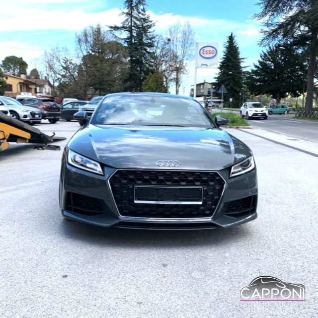 Audi TT Coupé 40 TFSI S tronic - foto 2 di 4