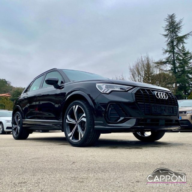 Audi Q3 35 TFSI S line edition PROMO - foto 2 di 4