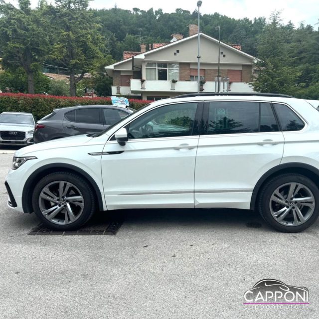 Volkswagen Tiguan 1.5 TSI 150 CV DSG R-Line PROMO - foto 4 di 4
