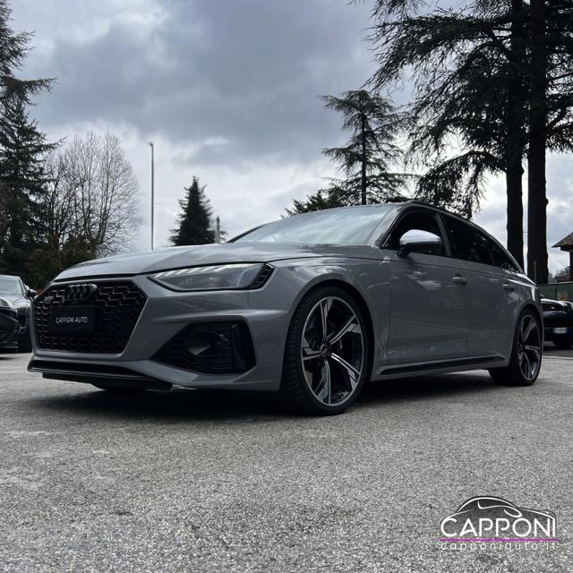 Audi RS4 4 Avant - foto 3 di 4