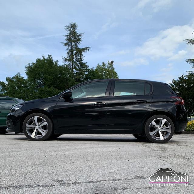 Peugeot 308 BlueHDi 100 - foto 4 di 4