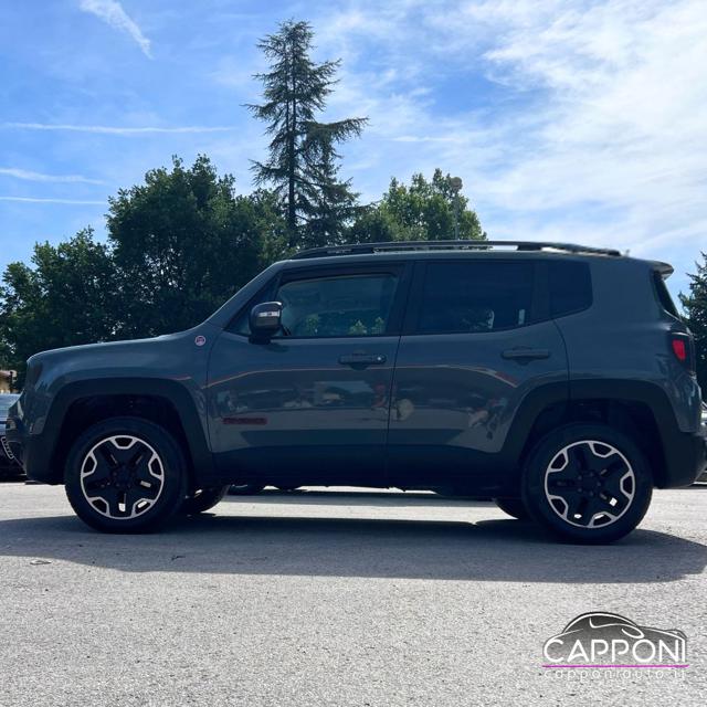 Jeep Renegade 2.0 Mjt 170CV 4WD Active Drive Low Trailhawk cingh - foto 4 di 4