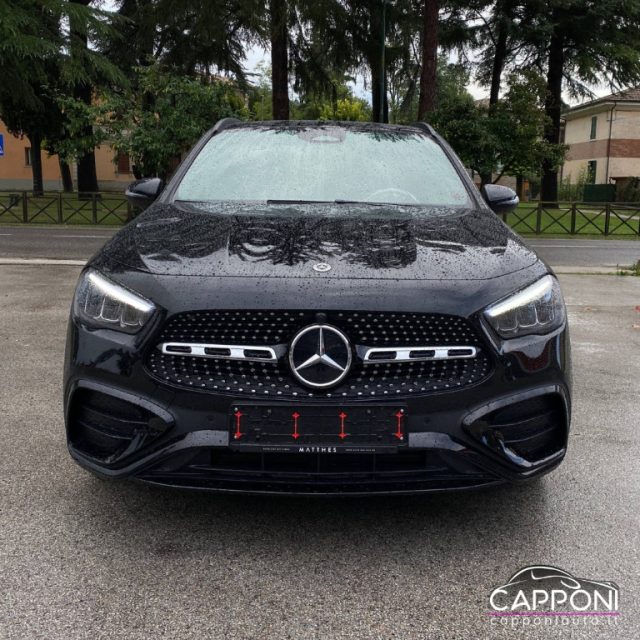 Mercedes-Benz GLA 200 d Automatic AMG Line Night Edition - foto 2 di 4